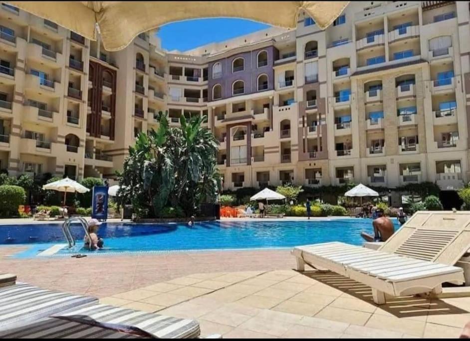 Sunny Studio With 3 Swimming Pools Florenza Hurghada Buitenkant foto